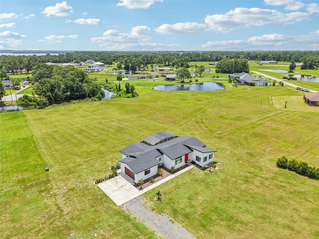 3385 Lake Diane Road Tavares FL 32778