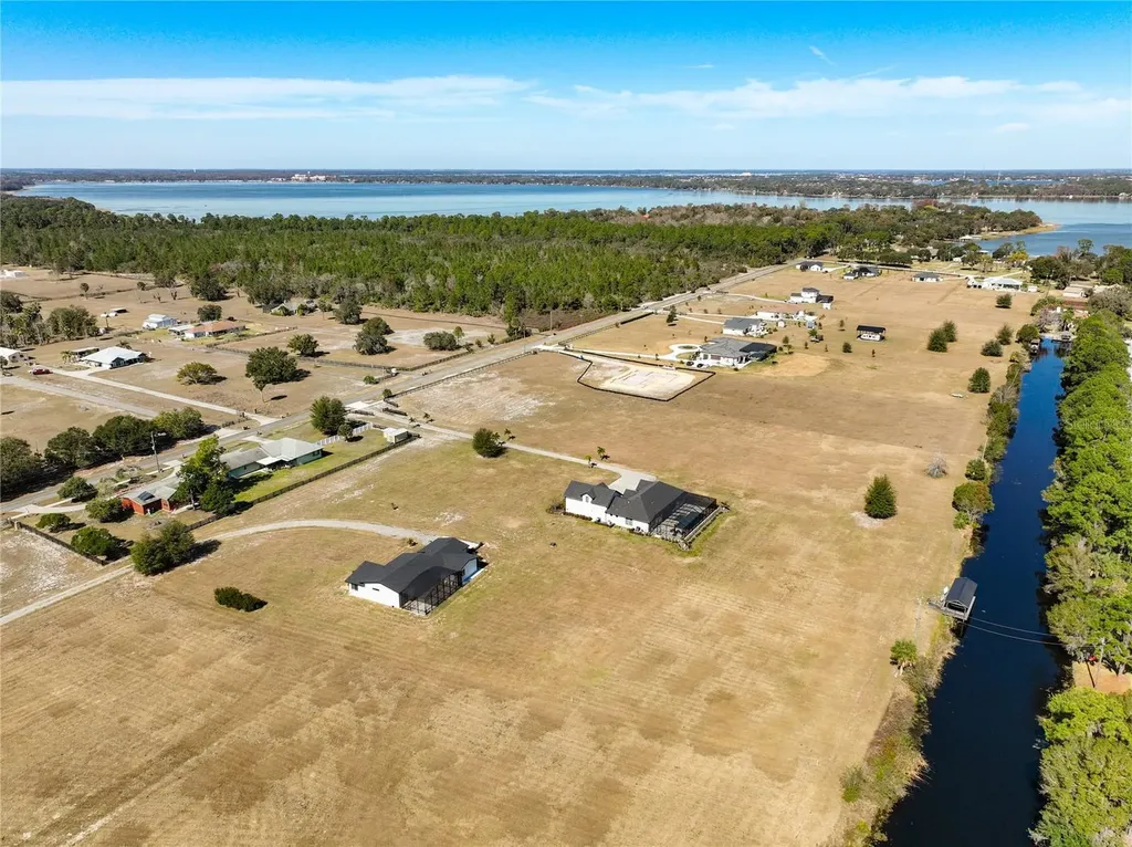 3385 Lake Diane Road Tavares FL 32778