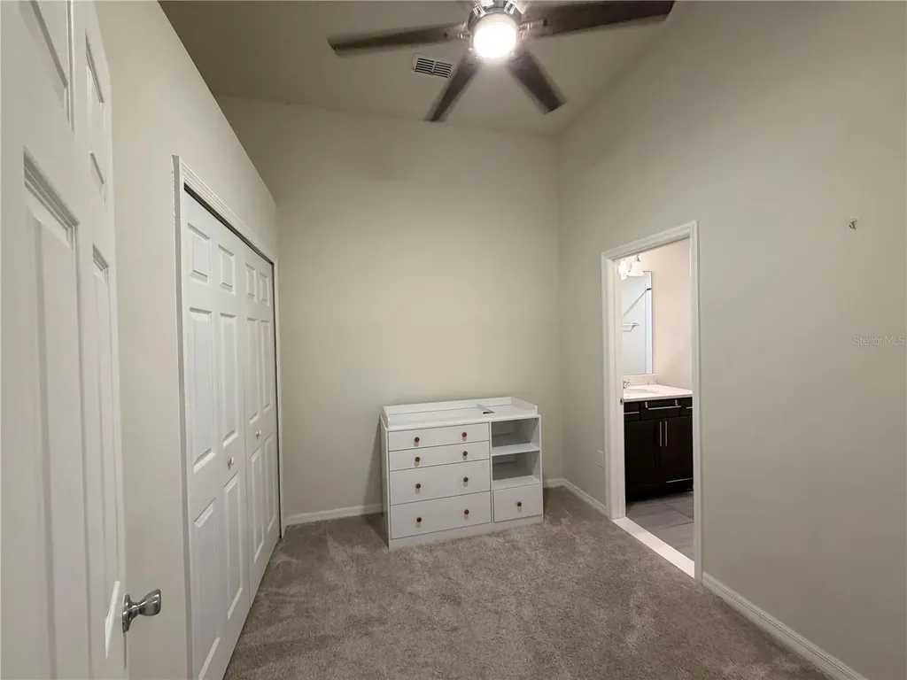 3833 Plainview Drive Orlando FL 32824