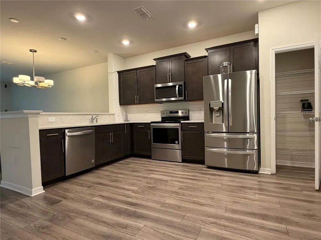 3833 Plainview Drive Orlando FL 32824
