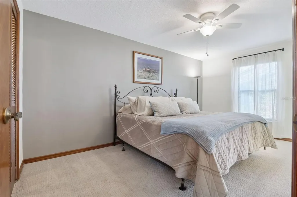 222 Shangri La Circle Edgewater FL 32132