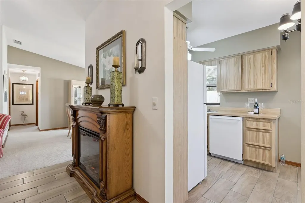 222 Shangri La Circle Edgewater FL 32132