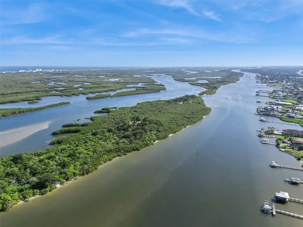 222 Shangri La Circle Edgewater FL 32132
