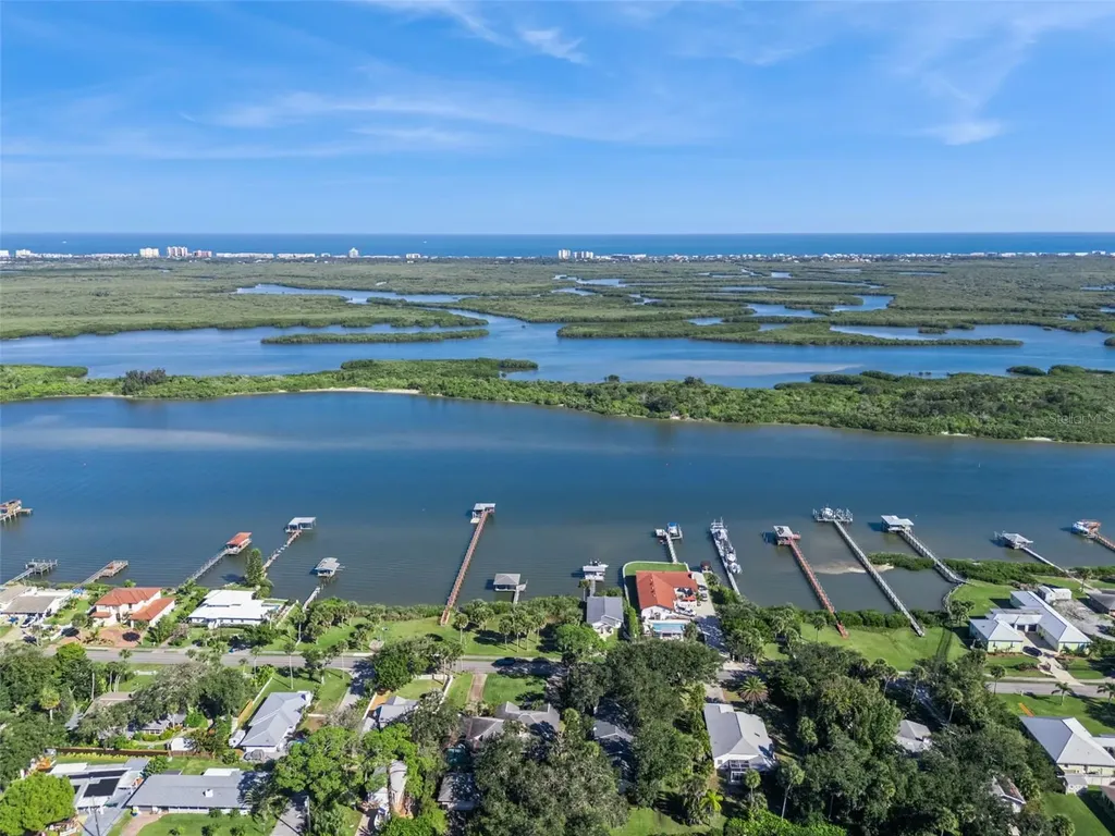 222 Shangri La Circle Edgewater FL 32132