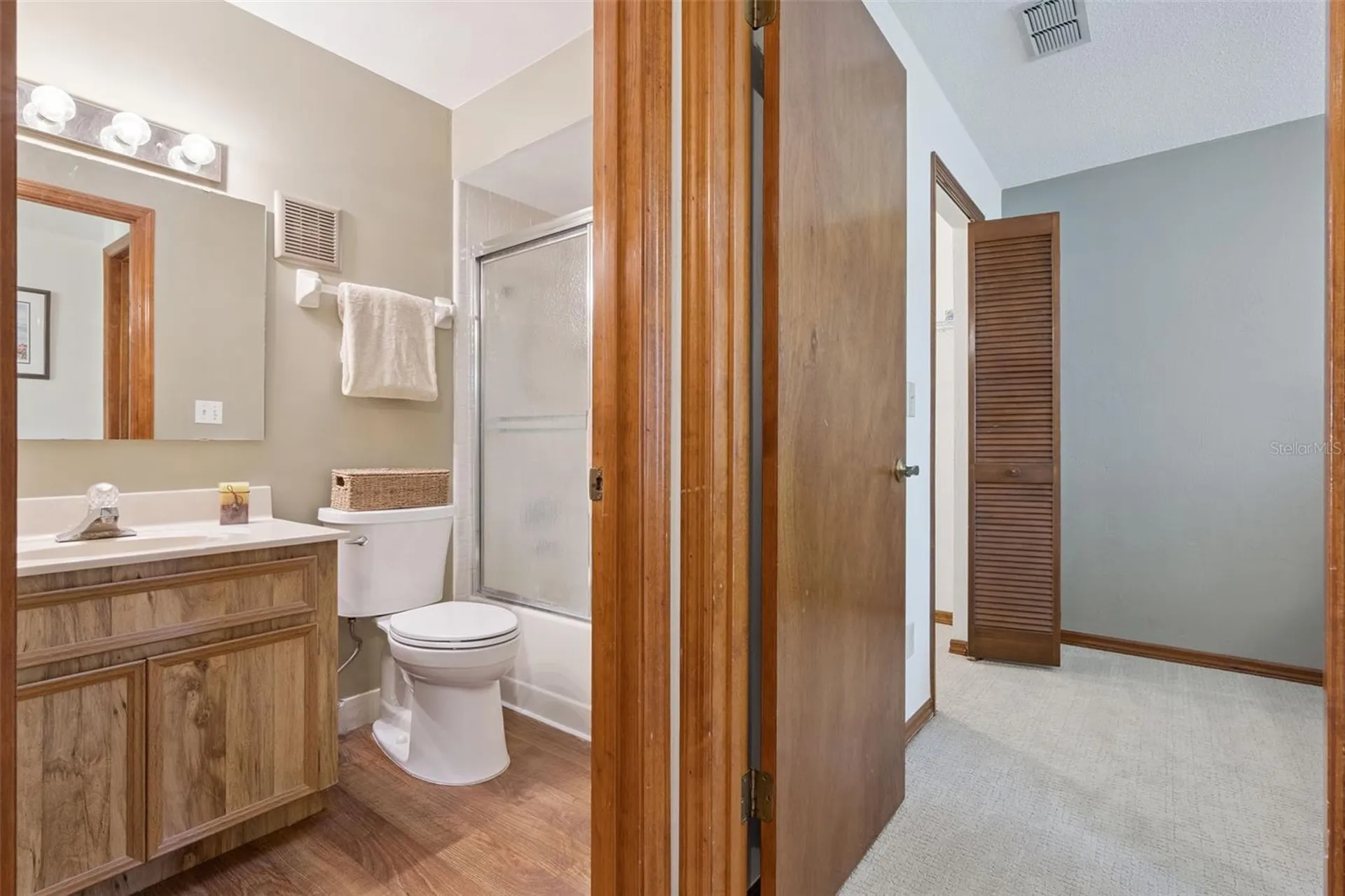 222 Shangri La Circle Edgewater FL 32132