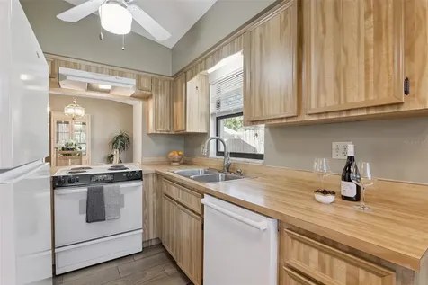 222 Shangri La Circle Edgewater FL 32132