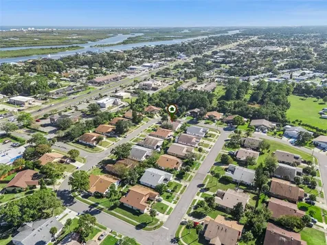 222 Shangri La Circle Edgewater FL 32132