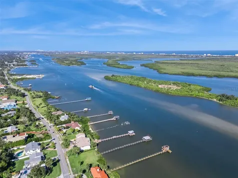 222 Shangri La Circle Edgewater FL 32132