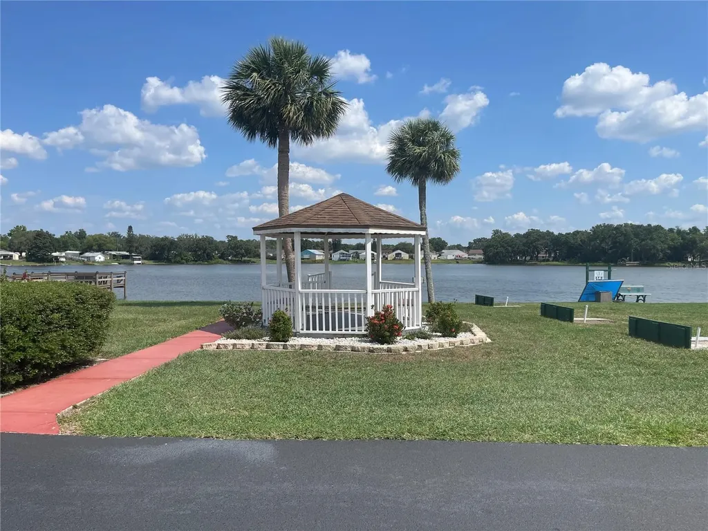 4179 Rolling Oaks Drive Winter Haven FL 33880
