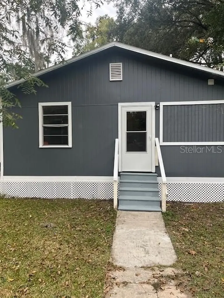 25317 NW 6th Avenue Newberry FL 32669