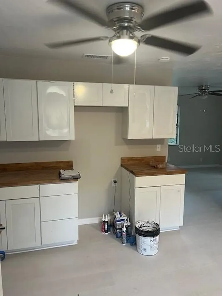 25317 NW 6th Avenue Newberry FL 32669