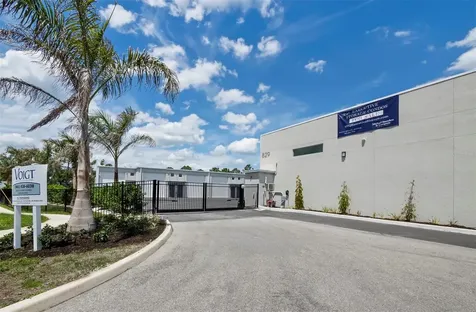 829 57th Street E Bradenton FL 34208