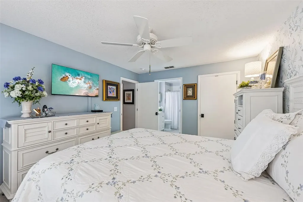 1010 Loch Vail Apopka FL 32712