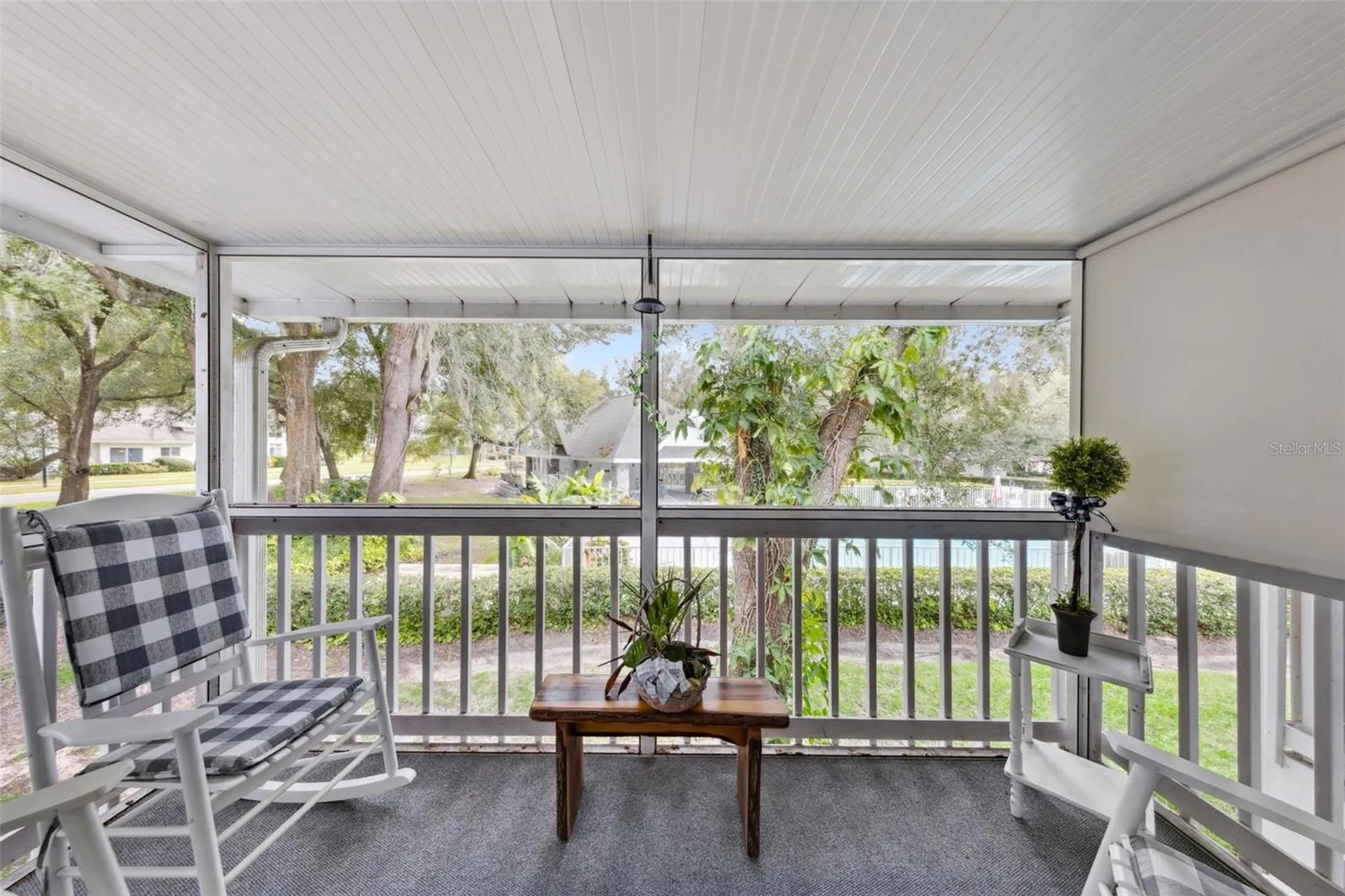 1010 Loch Vail Apopka FL 32712