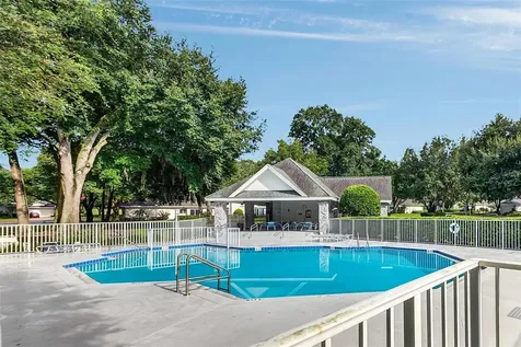 1010 Loch Vail Apopka FL 32712
