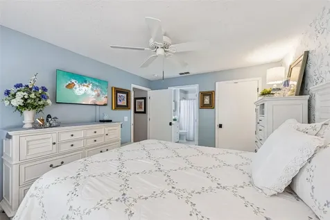 1010 Loch Vail Apopka FL 32712
