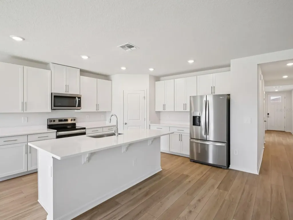 10425 Abundance Grove Way Parrish FL 34219