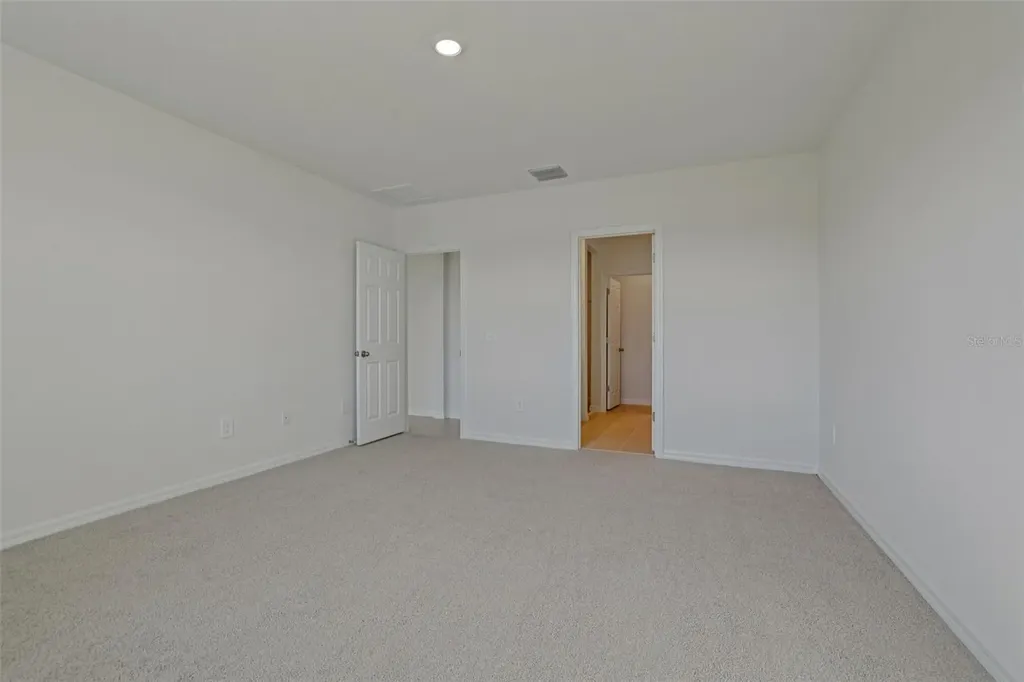 2901 Wild Olive Drive St Cloud FL 34772