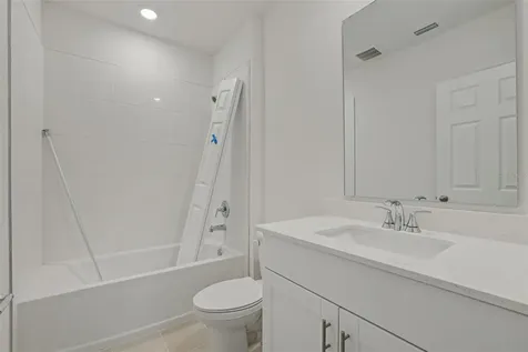 2901 Wild Olive Drive St Cloud FL 34772