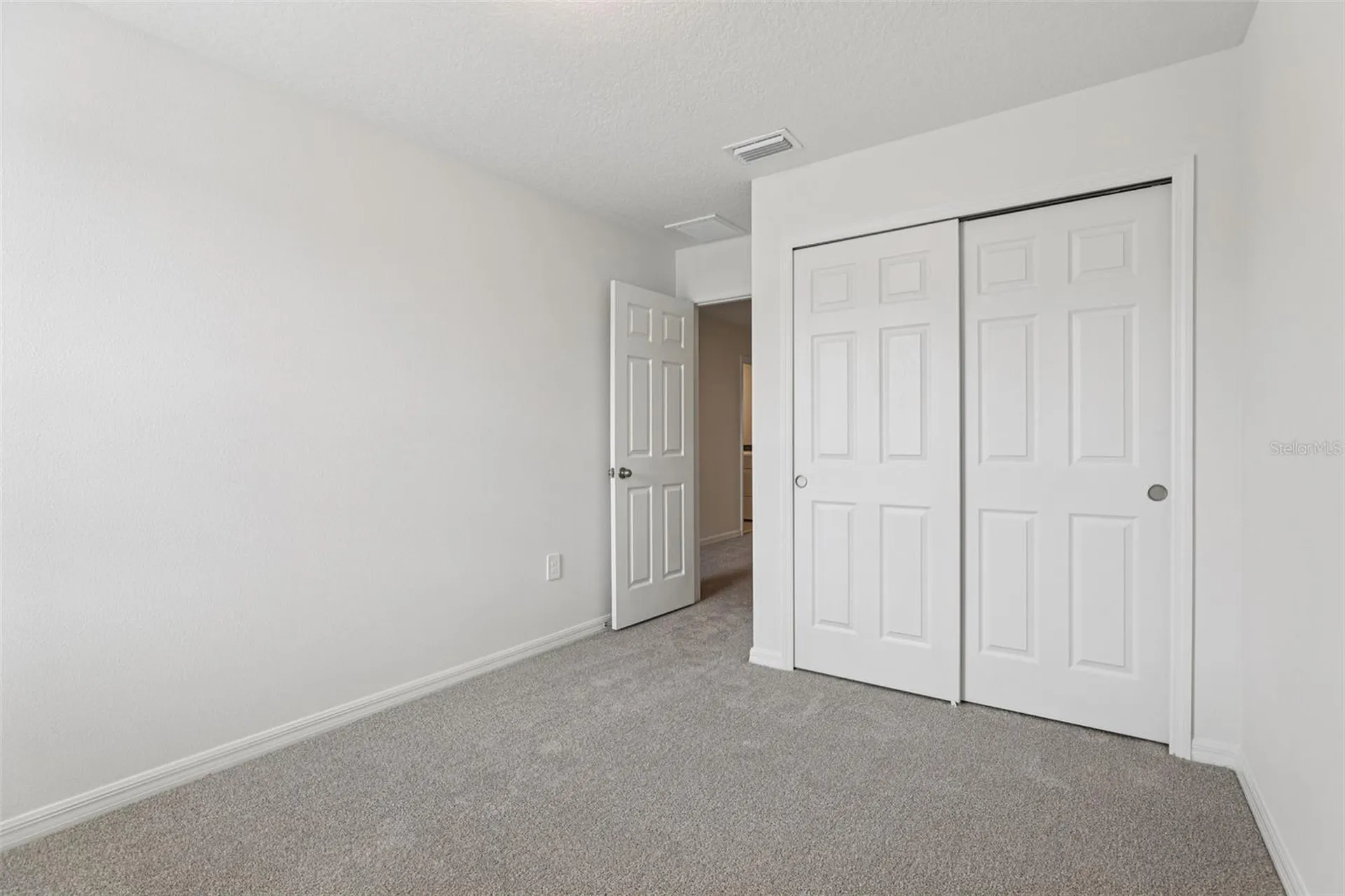 16354 Bird Of Paradise Avenue Clermont FL 34714