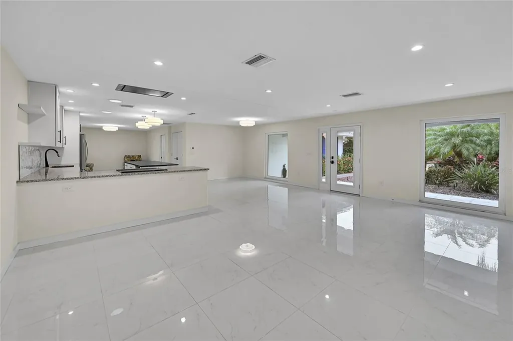3119 Pinecrest Street Sarasota FL 34239