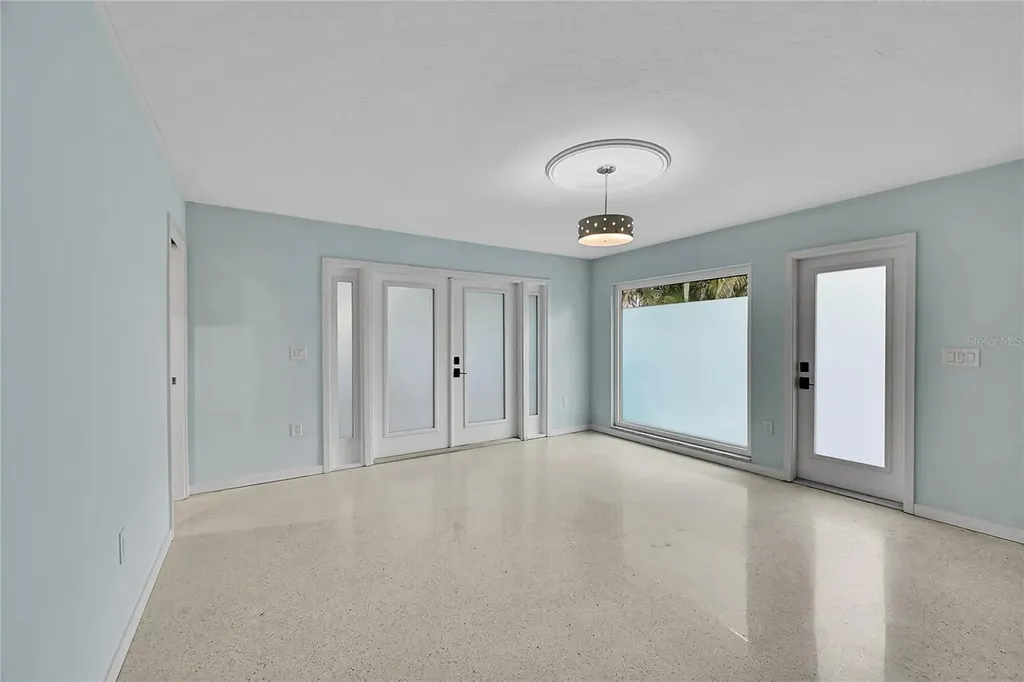 3119 Pinecrest Street Sarasota FL 34239