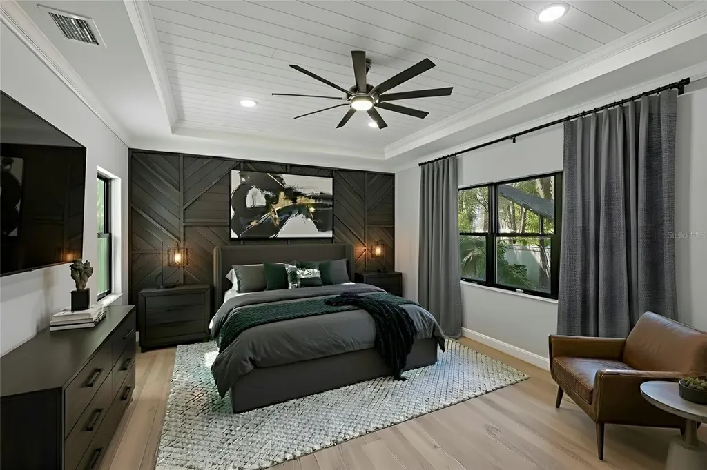 3512 Camino Real Sarasota FL 34239