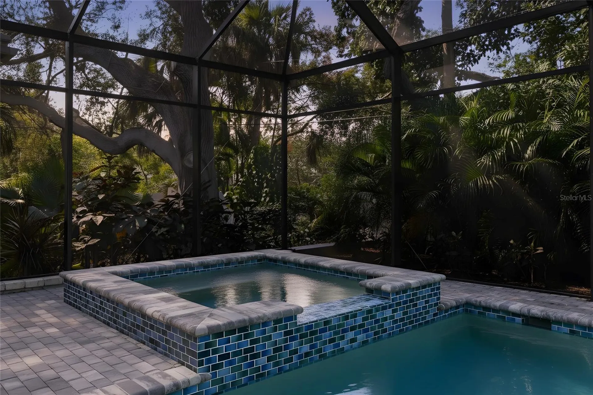 3512 Camino Real Sarasota FL 34239