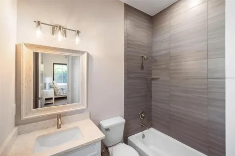 3512 Camino Real Sarasota FL 34239