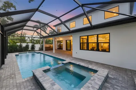 3512 Camino Real Sarasota FL 34239