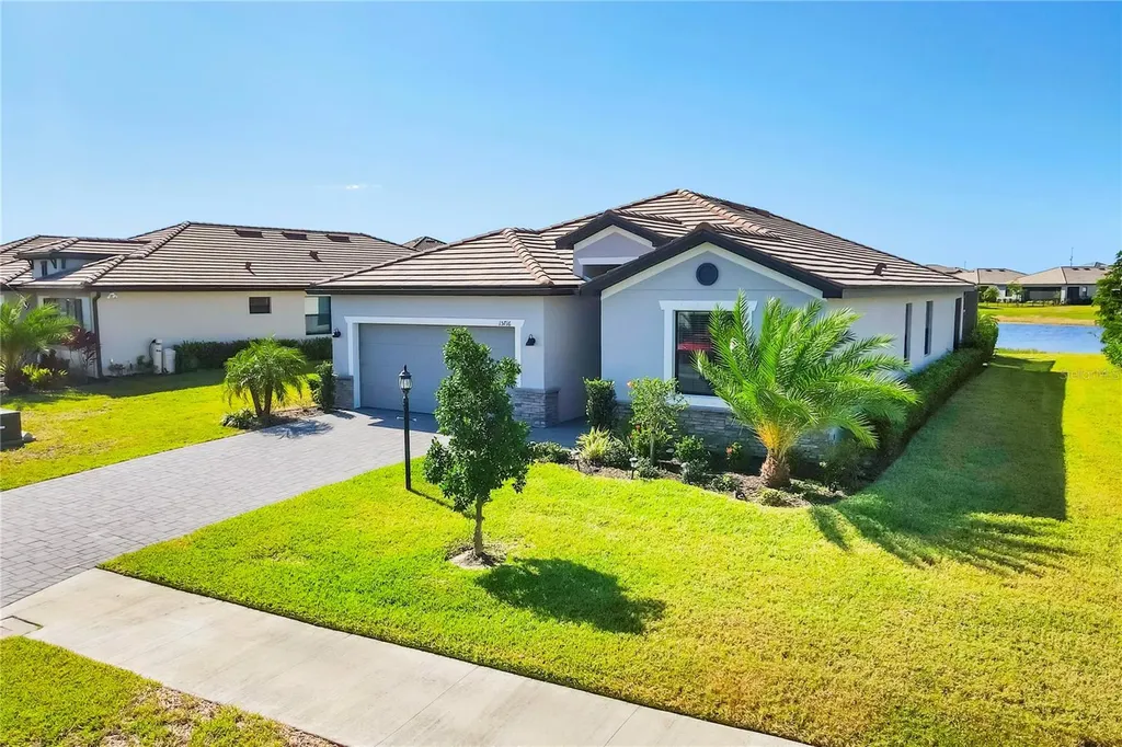 15716 Barefoot Beach Drive Bradenton FL 34211