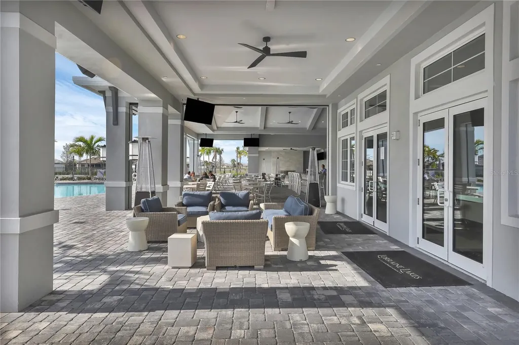 15716 Barefoot Beach Drive Bradenton FL 34211