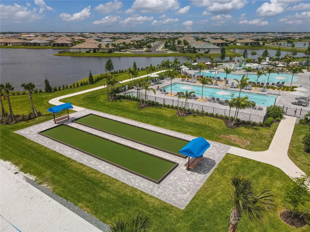 15716 Barefoot Beach Drive Bradenton FL 34211