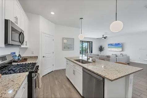 15716 Barefoot Beach Drive Bradenton FL 34211