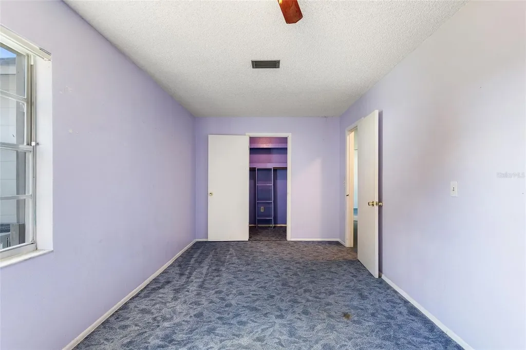221 Dorothy Street Auburndale FL 33823