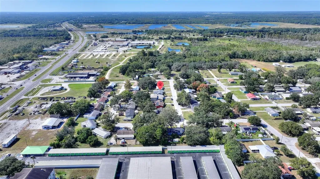 221 Dorothy Street Auburndale FL 33823