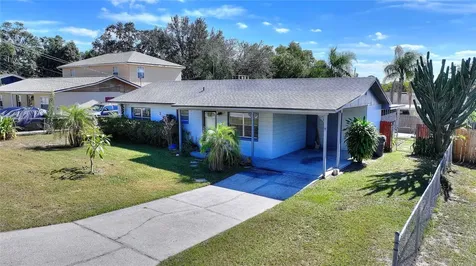 221 Dorothy Street Auburndale FL 33823