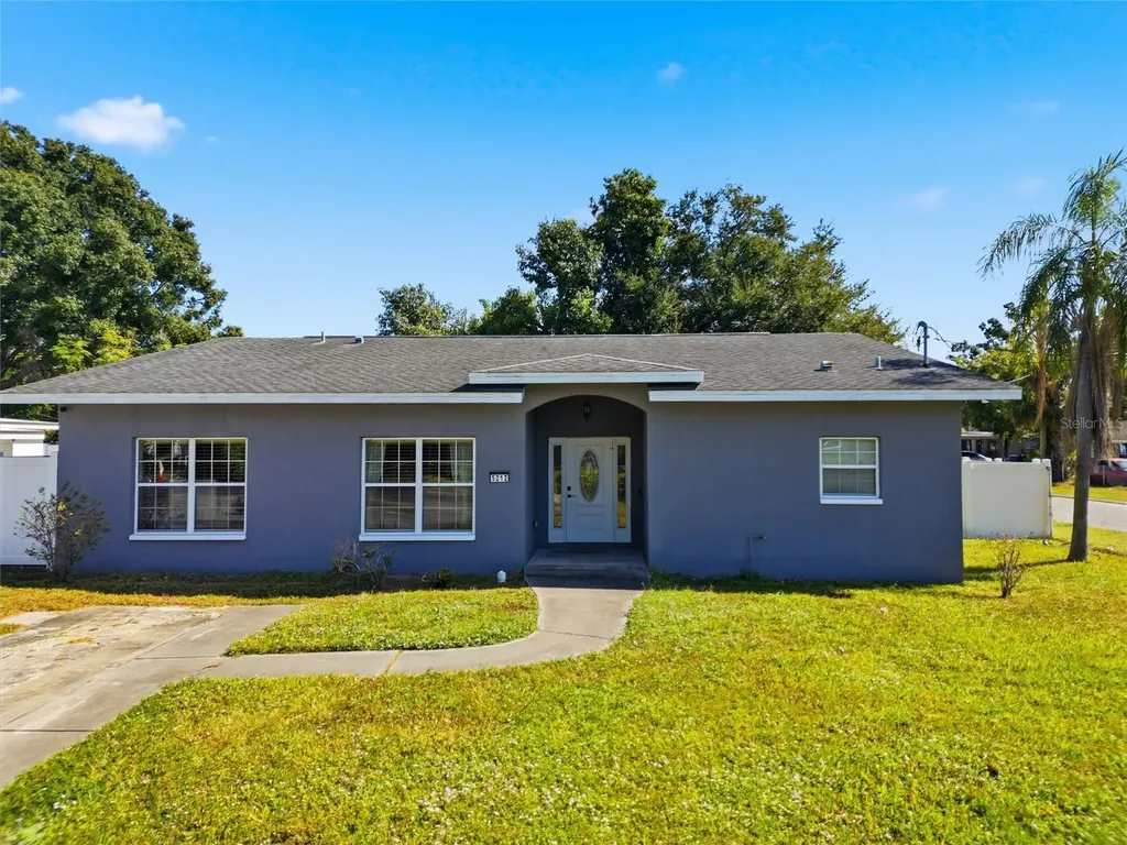 5212 S 83rd Street Tampa FL 33619