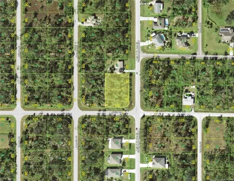 4137/4145 Collingswood Avenue Port Charlotte FL 33948