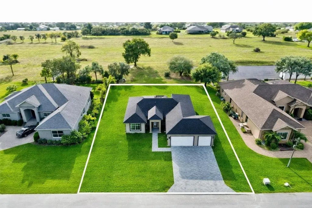 4900 Myrtle Beach Drive Sebring FL 33872