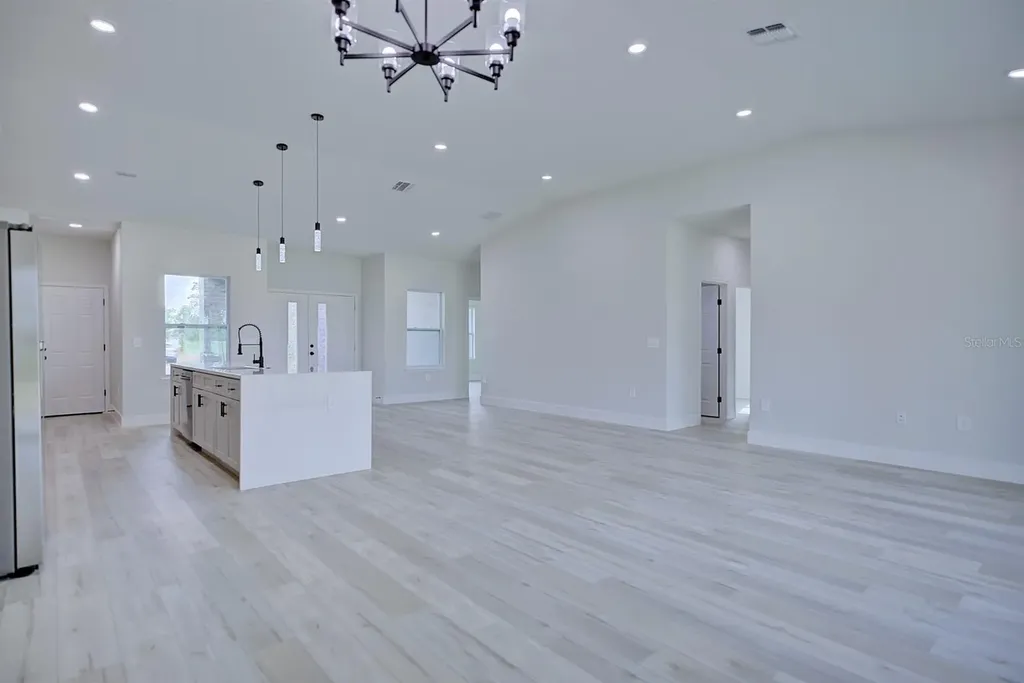 4900 Myrtle Beach Drive Sebring FL 33872