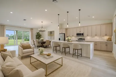 4900 Myrtle Beach Drive Sebring FL 33872