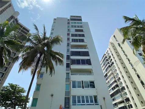 Park Plaza 4429 Ave Isla Verde Carolina PR 00979