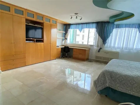 Park Plaza 4429 Ave Isla Verde Carolina PR 00979