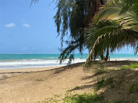 Park Plaza 4429 Ave Isla Verde Carolina PR 00979
