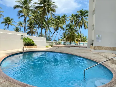 Park Plaza 4429 Ave Isla Verde Carolina PR 00979
