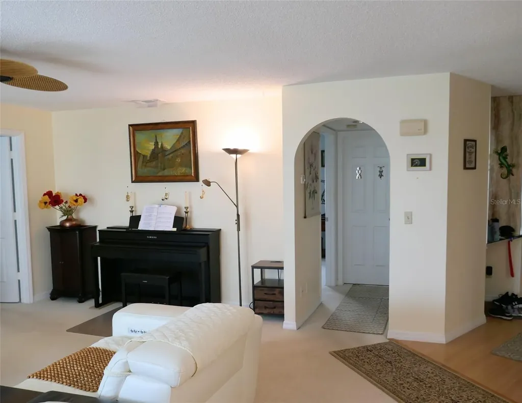 6101 34th Street W Bradenton FL 34210