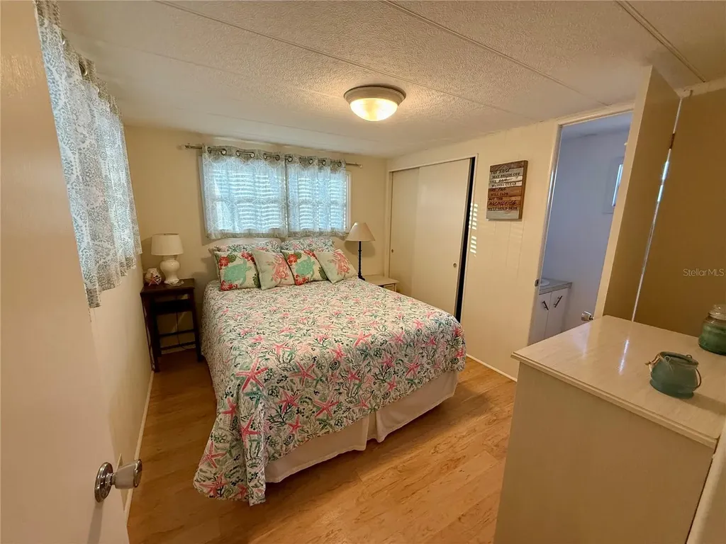 6091 Peony Road Venice FL 34293