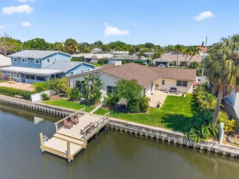 4100 13th Lane NE St Petersburg FL 33703
