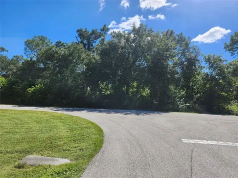17517 Elmwood Avenue Port Charlotte FL 33948